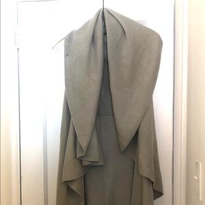 M for Mendocino taupe, flowing cardigan/wrap. EUC.